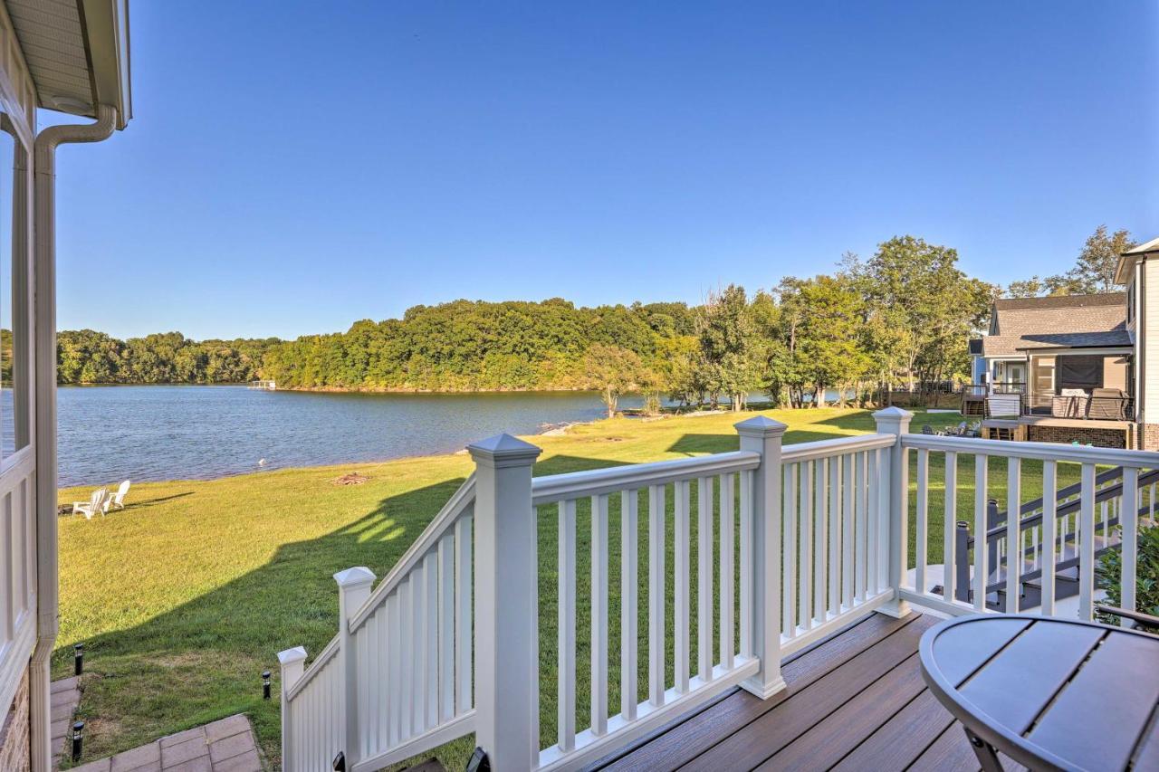Waterfront Oasis On Tims Ford Lake Poolandkayak! Winchester ภายนอก รูปภาพ